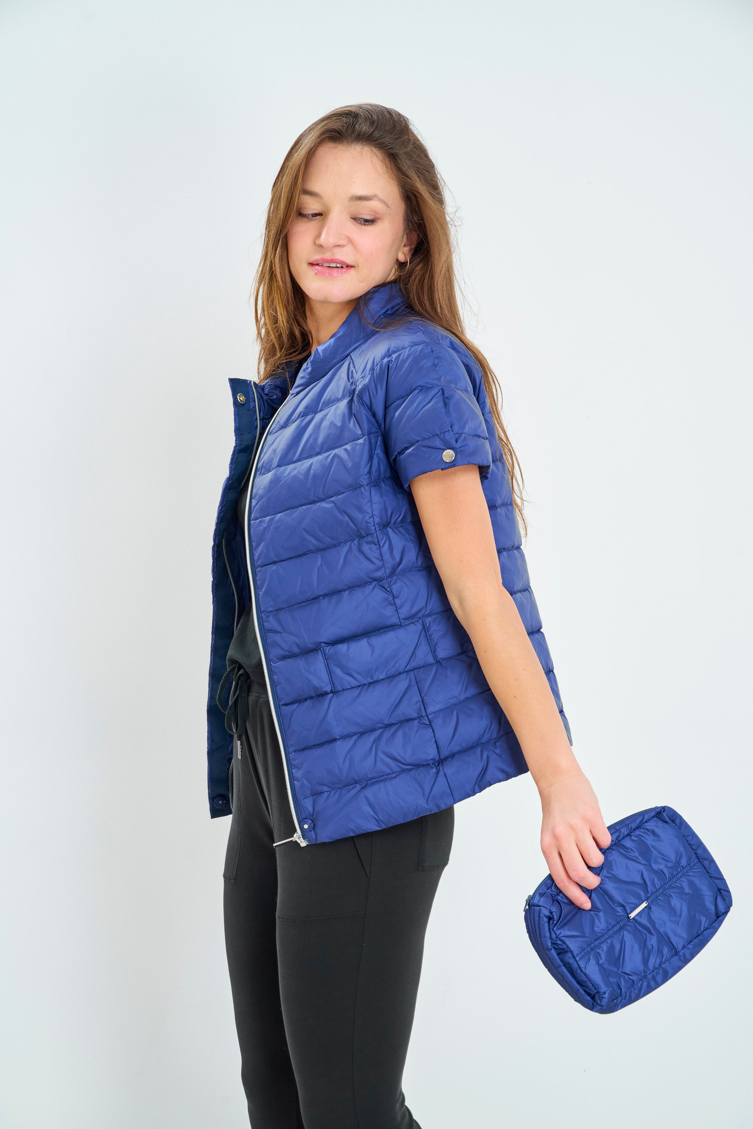 Quilted short sleeve puffer jacket online