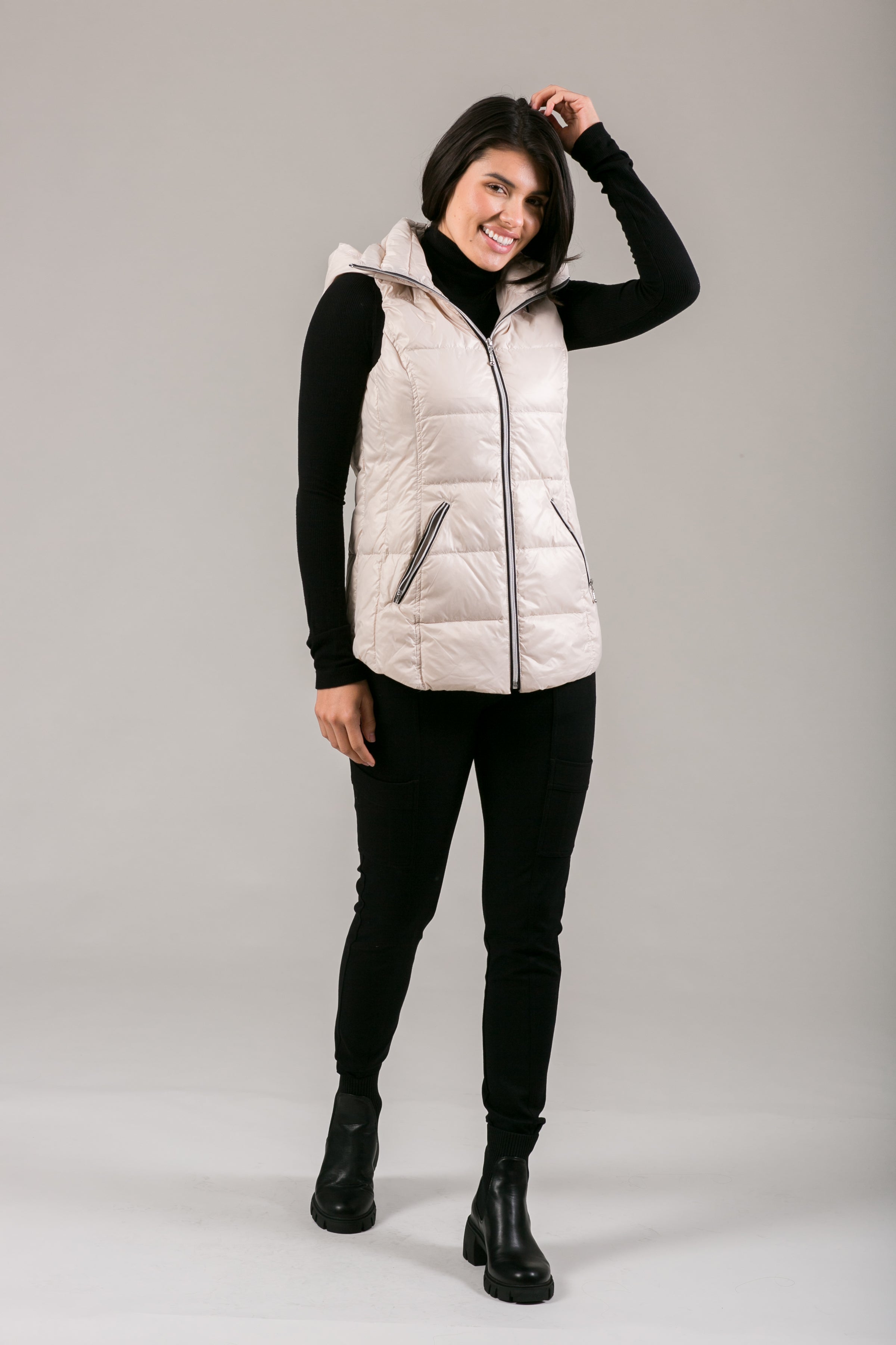 Short Hooded Quilted Vest – MyAnorak