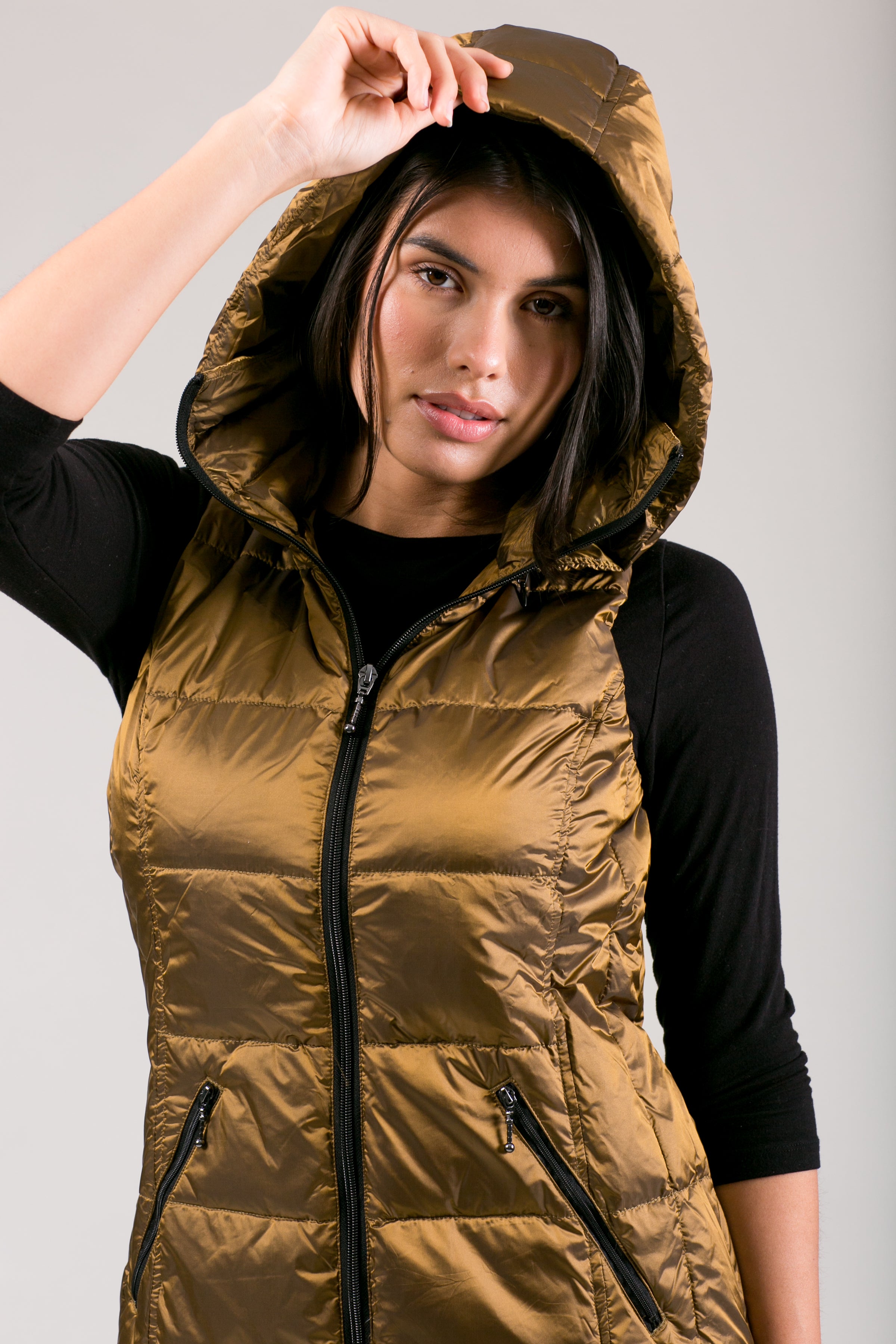 Short Metallic Down Vest MyAnorak